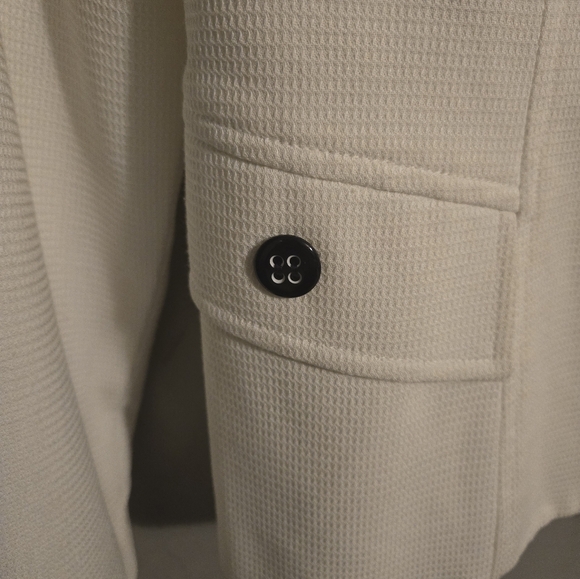 Jacket - Picture 4 of 5